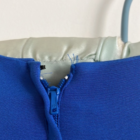 Vintage circa 1979–1984 Cardiere et Cie blue silk gown beading size 8 padding - Picture 8 of 8